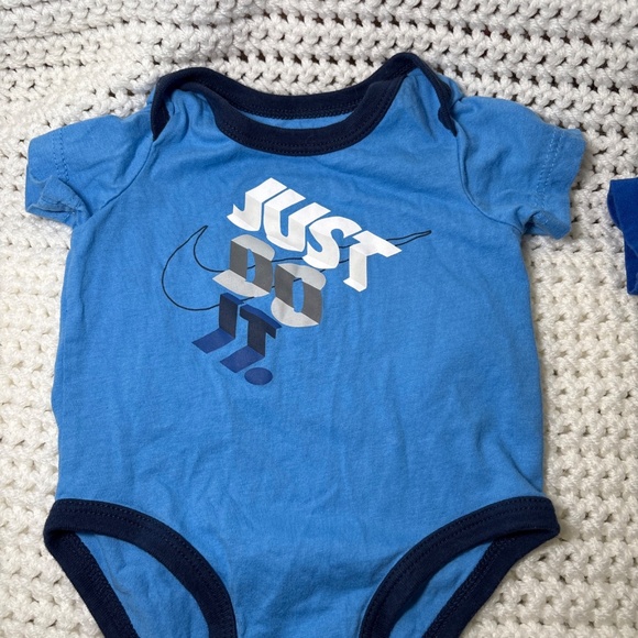 Nike Blue Just Do It Infant one piece 3Months Unisex Lot Of 2 - Picture 3 of 6